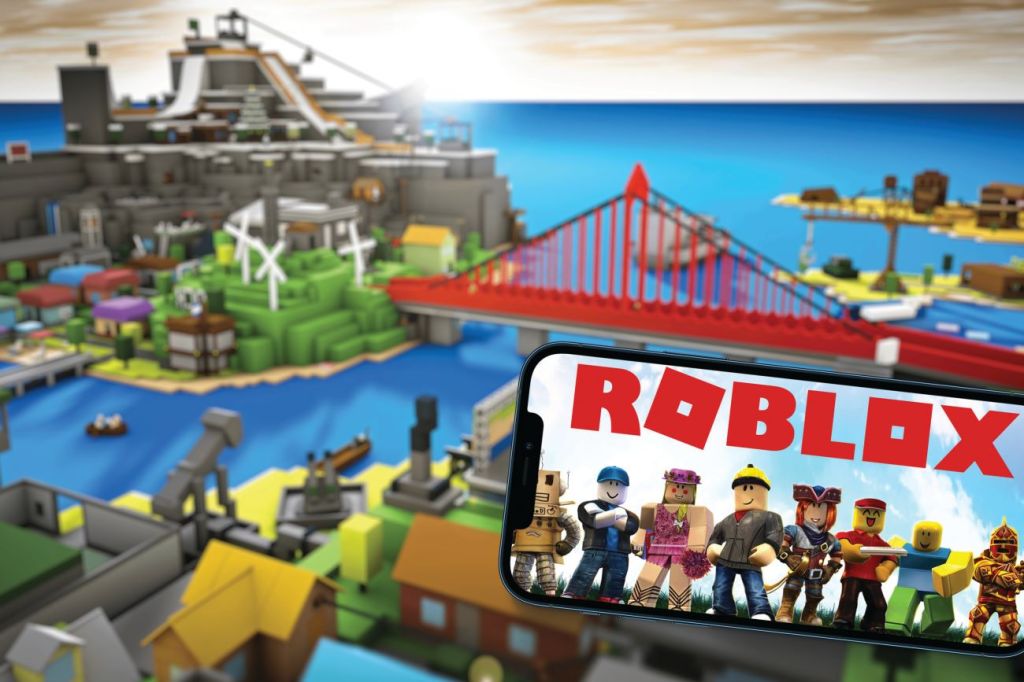 A picture of the Roblox game on an iPhone
