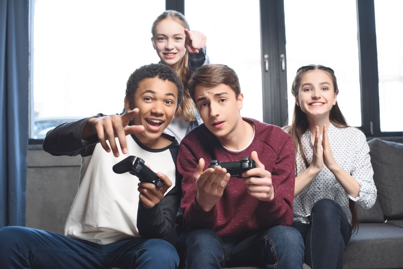 MANIÈRE DONT LES ENFANTS ET LES ADOS PEUVENT GAGNER DE L’ARGENT EN JOUANT À DES JEUX VIDÉO